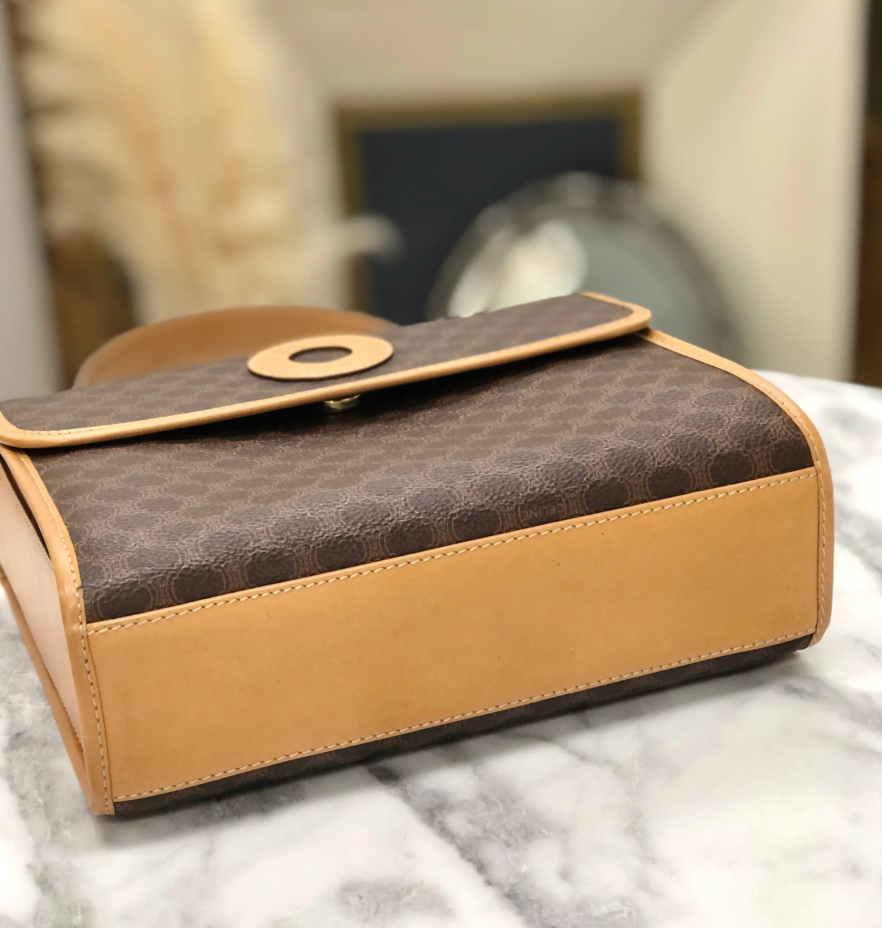 CELINE Macadam Circle logo Handbag Shoulder bag Brown Vintage Old CELINE nppexi