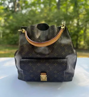 Louis Vuitton Monogram Metis Two Way